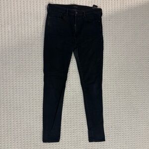 UNIQLO HEATTECH BLACK JEANS